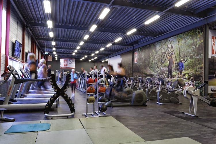 Sportschool 24/7 Fitness centrum Quantum Fit | Hoogezand in Hoogezand