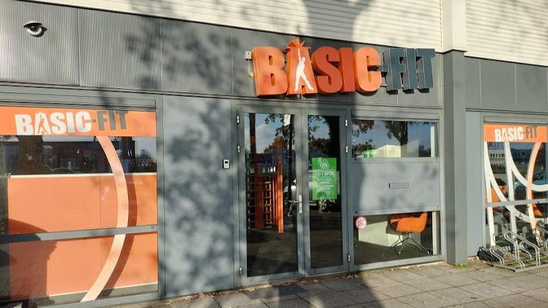 Sportschool Basic-Fit 24/7 Almelo Pr. Beatrixlaan in Almelo
