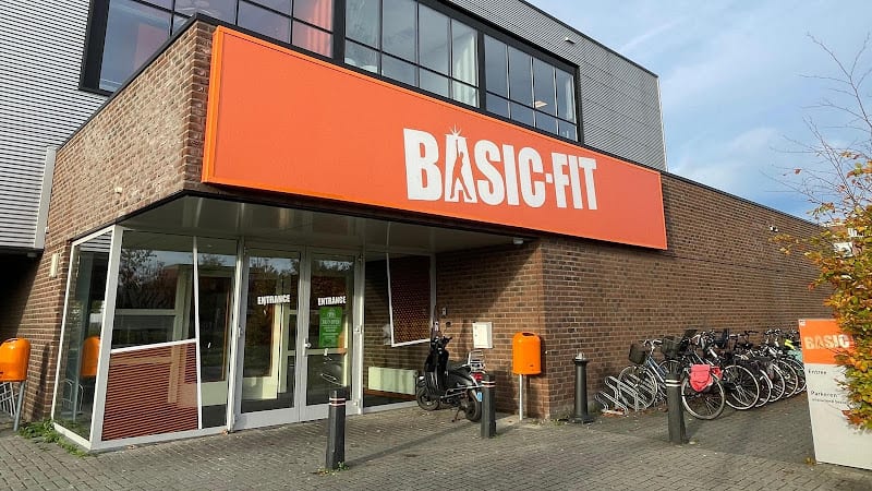 Sportschool Basic-Fit 24/7 Den Haag Wethouder Rebellaan in Den Haag