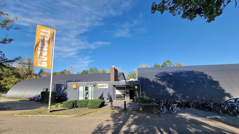 Sportschool Basic-Fit 24/7 Heerlen De Maten in Heerlen