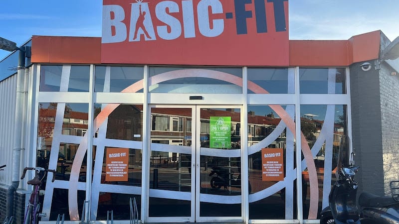 Sportschool Basic-Fit 24/7 Spijkenisse Wembley in Spijkenisse
