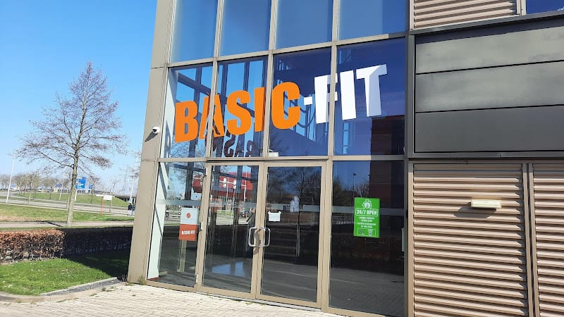 Sportschool Basic-Fit 24/7 Utrecht Sportlaan in Utrecht