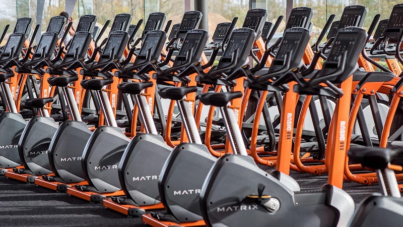 Sportschool Basic-Fit 24/7 Veenendaal Weg door Jonkerbos in Veenendaal