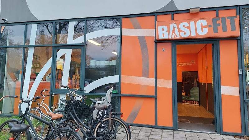 Sportschool Basic-Fit 24/7 Zaandam Dominee Martin Luther Kingweg in Zaandam