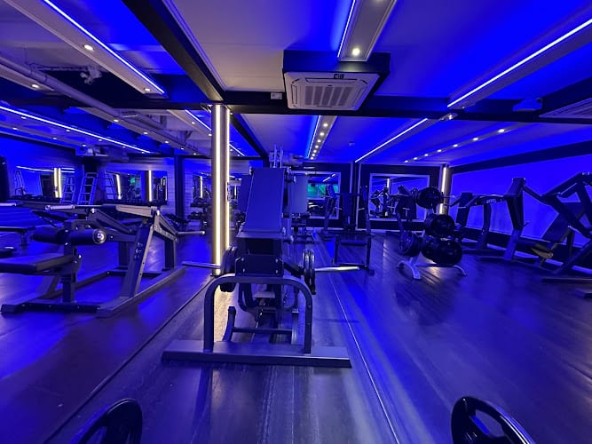 Sportschool Dutch Gym - 24/7 Utrecht West in Utrecht