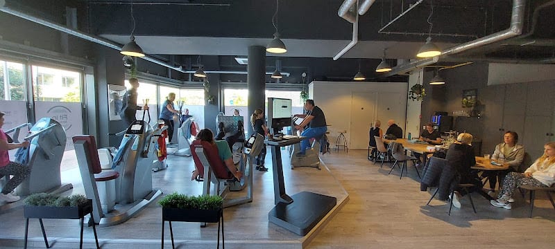 Sportschool Fit in Ambacht in Hendrik-Ido-Ambacht