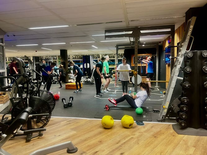 Sportschool Move 24/7 Health Club Apeldoorn Osseveld in Apeldoorn