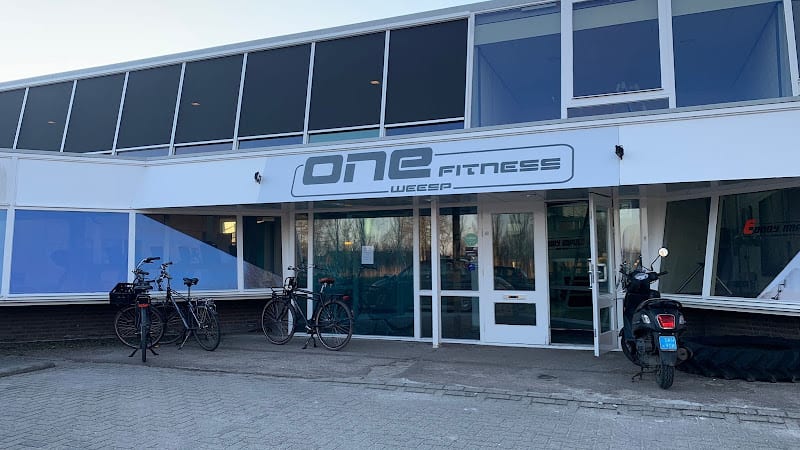 Sportschool One Fitness Weesp in Weesp
