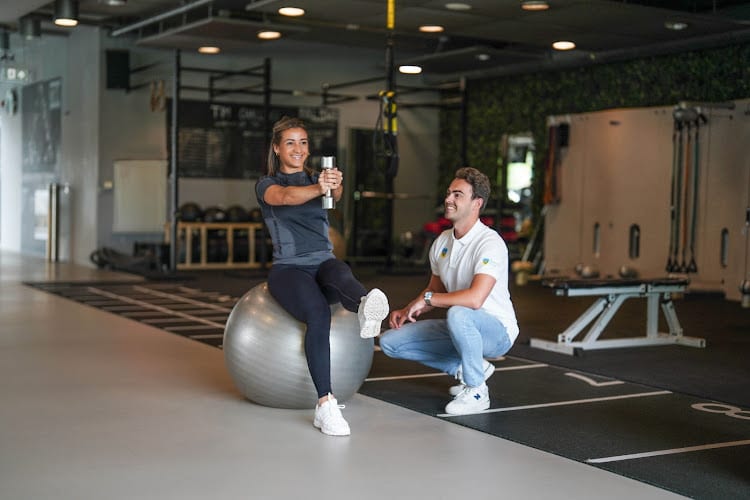 Sportschool Rayer HealthCare Alphen aan den Rijn in Alphen aan den Rijn