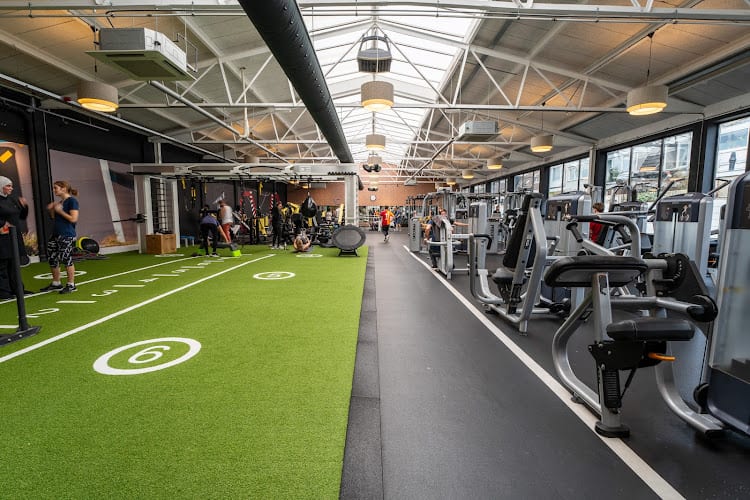 Sportschool SportCity Den Haag Loosduinseweg in Den Haag