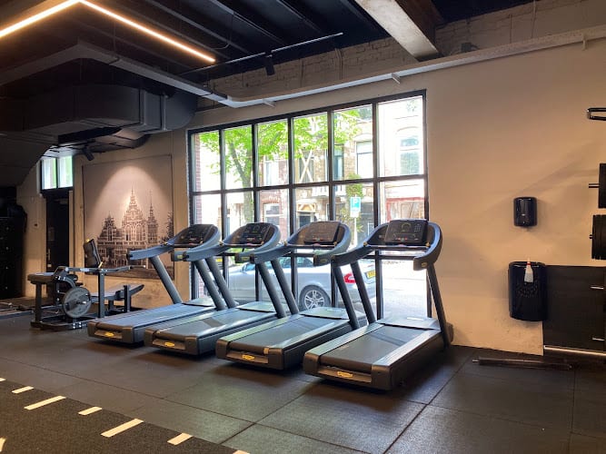 Sportschool TrainMore Amsterdam Koninginneweg Black Label in Amsterdam