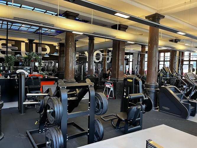 Sportschool TrainMore Amsterdam Singel Black Label in Amsterdam