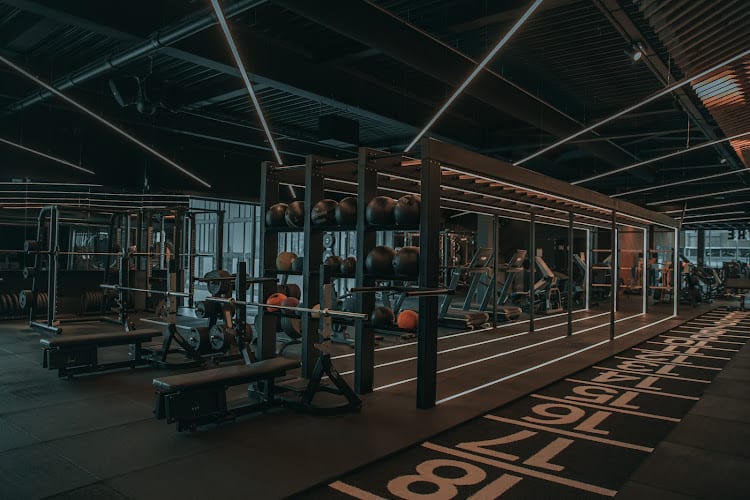 Sportschool TrainMore Utrecht Stationsplein Black Label in Utrecht